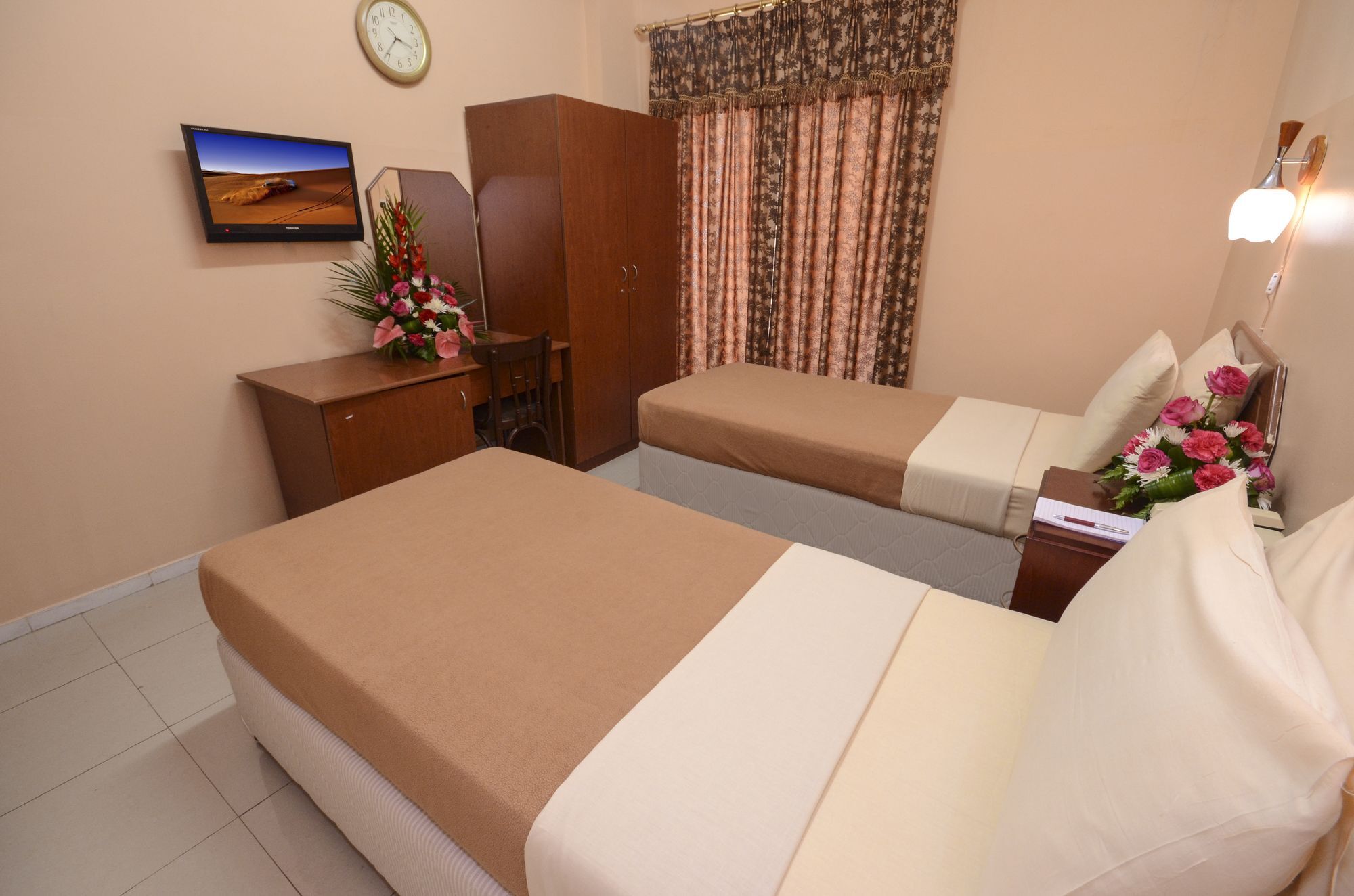 Melody Queen Hotel By Aura Dubai Eksteriør bilde